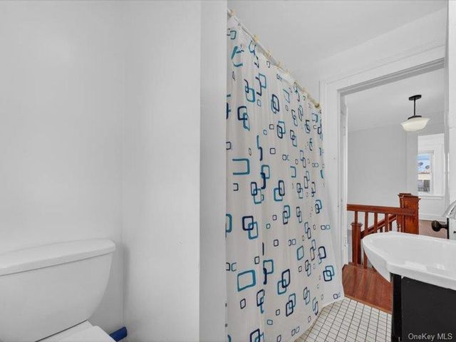 85 Henry Avenue, Newburgh, NY 12550