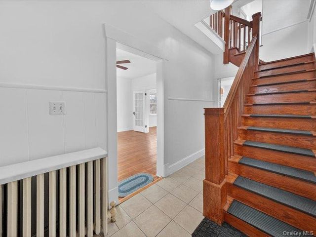 85 Henry Avenue, Newburgh, NY 12550
