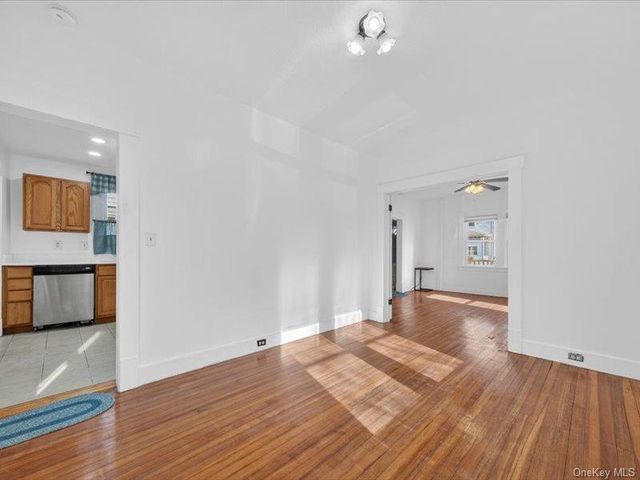 85 Henry Avenue, Newburgh, NY 12550