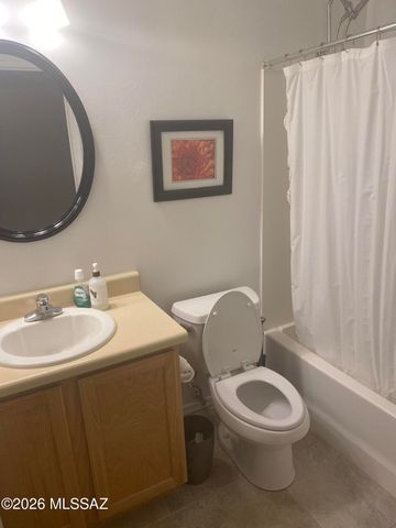 9586 E Shiloh Street, Tucson, AZ 85748