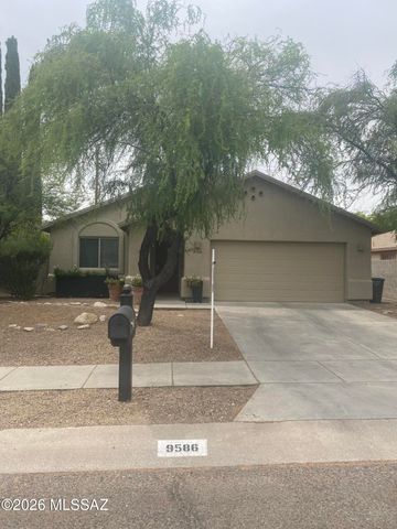 9586 E Shiloh Street, Tucson, AZ 85748