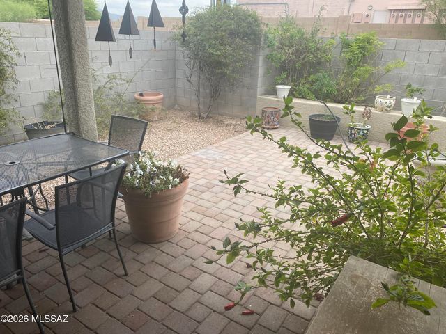 9586 E Shiloh Street, Tucson, AZ 85748