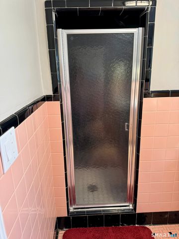 40 Nepaug Street, Hartford, CT 06106