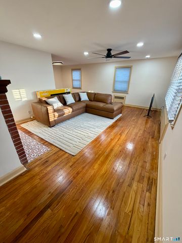 40 Nepaug Street, Hartford, CT 06106