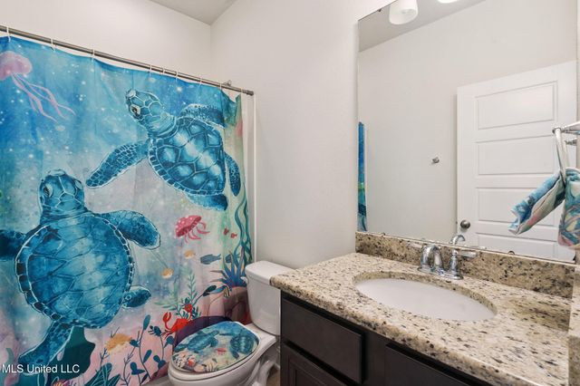 6678 Sugarcane Circle, Ocean Springs, MS 39564