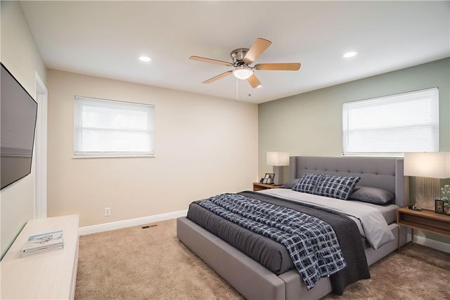 722 Little John Court, Miamisburg, OH 45342