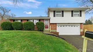 722 Little John Court, Miamisburg, OH 45342