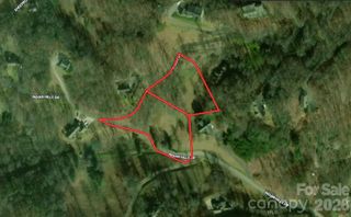 18 Indian Hills Drive, Whittier, NC 28789