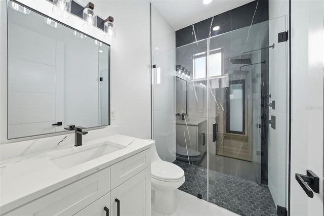 3325 55 AVENUE N, St Petersburg, FL 33714