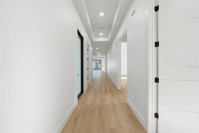 3325 55 AVENUE N, St Petersburg, FL 33714