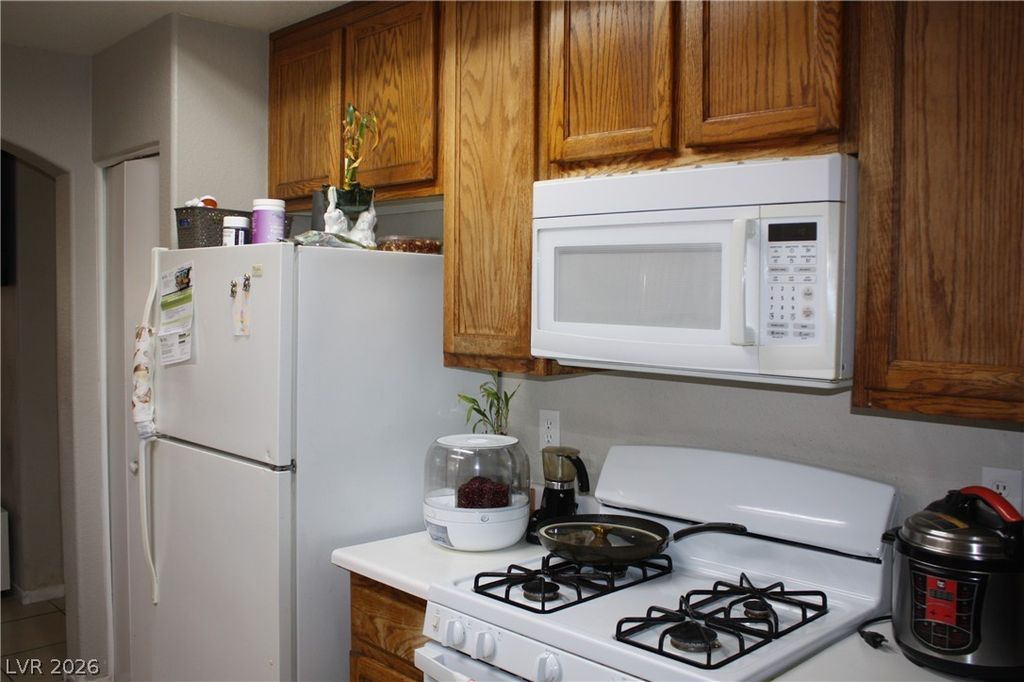 1410 Jamielinn Lane 101, Las Vegas, NV 89110 — photo 4