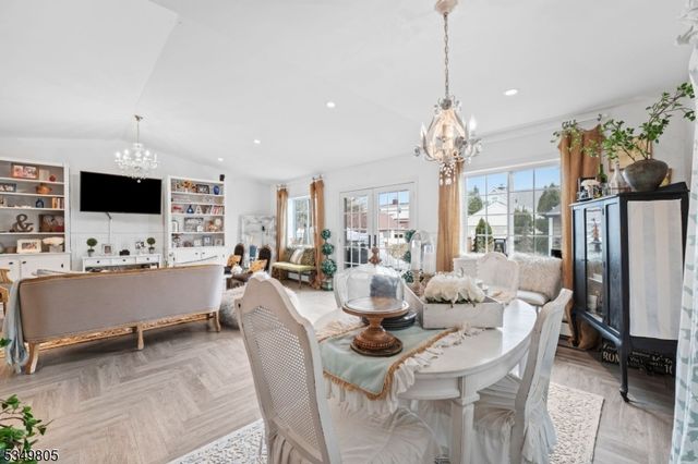 239 Baldwin Ave, Hasbrouck Heights Boro, NJ 07604