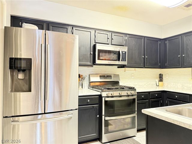 2036 Bavington Drive C, Las Vegas, NV 89108