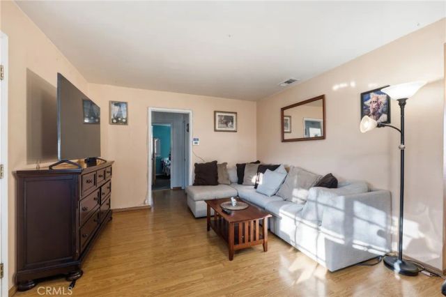 38718 Jacklin, Palmdale, CA 93550