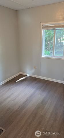 2071 Clear Valley Drive, Maple Falls, WA 98266