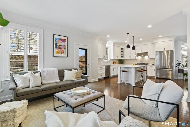 302 High Street, Fairfield, CT 06824