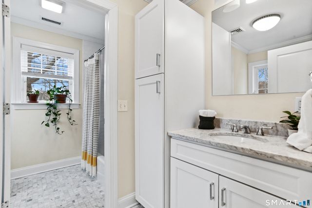 302 High Street, Fairfield, CT 06824