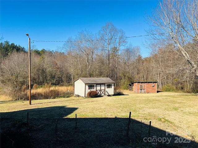 1384 Island Ford Road, Statesville, NC 28625