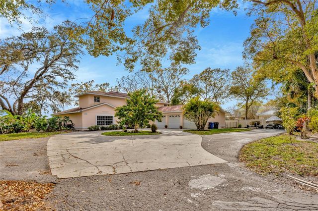 7201 HODGEWOOD CT COURT, Tampa, FL 33614