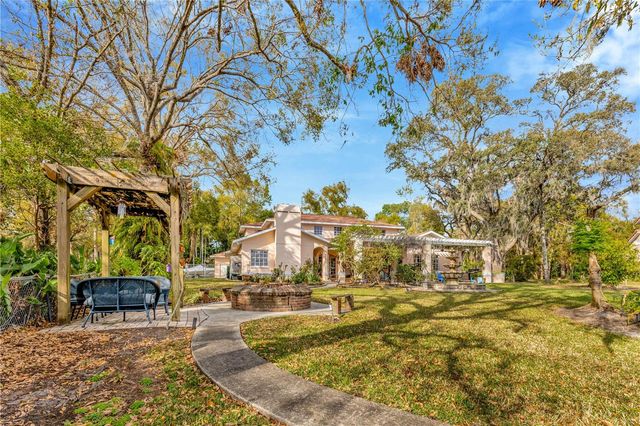 7201 HODGEWOOD CT COURT, Tampa, FL 33614