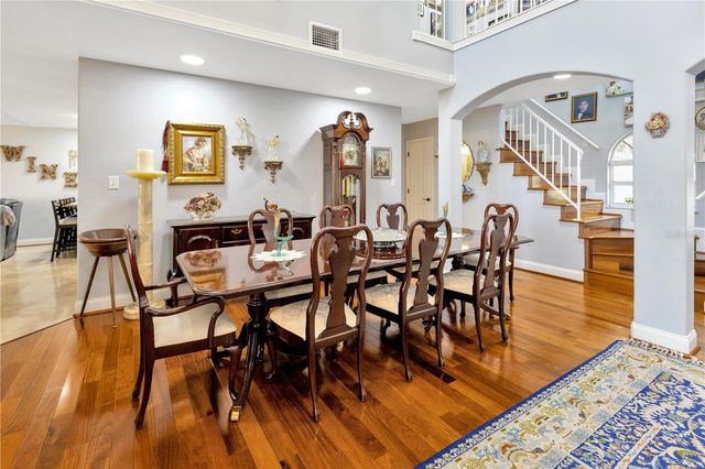 7201 HODGEWOOD CT COURT, Tampa, FL 33614