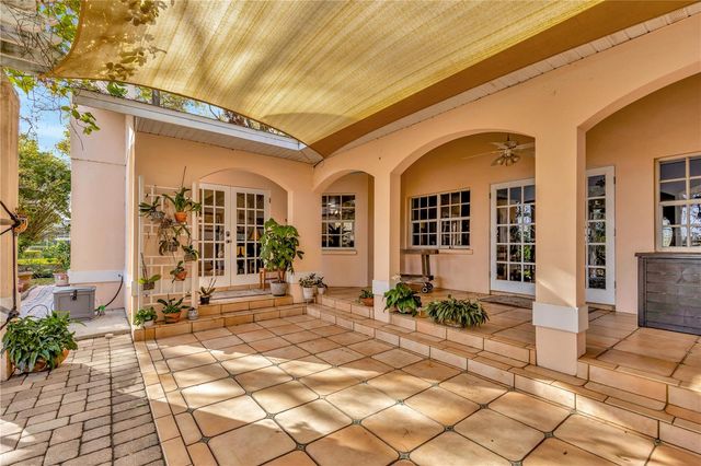 7201 HODGEWOOD CT COURT, Tampa, FL 33614