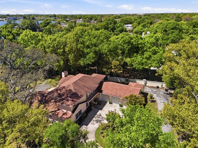 7201 HODGEWOOD COURT, Tampa, FL 33614