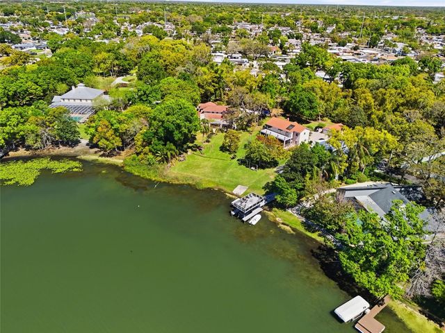 7201 HODGEWOOD COURT, Tampa, FL 33614