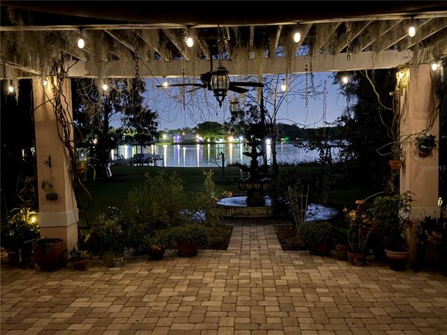 7201 HODGEWOOD COURT, Tampa, FL 33614