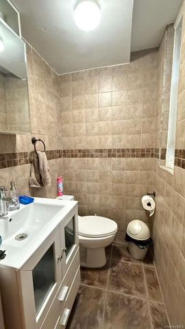 9710 62nd Drive 5E, Rego Park, NY 11374