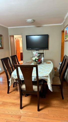 9710 62nd Drive 5E, Rego Park, NY 11374