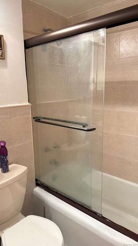 9710 62nd Drive 5E, Rego Park, NY 11374