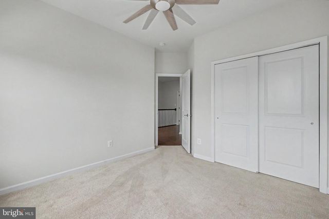 22503 WINDSOR LOCKS SQ, Ashburn, VA 20148