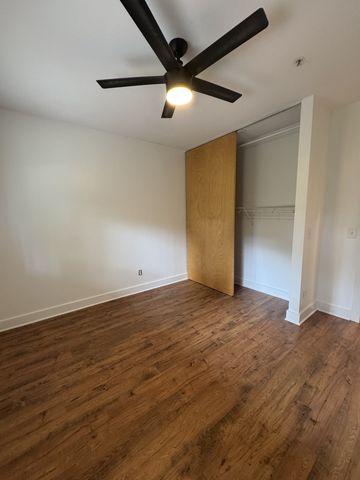 1325 5th Ave N Apt 14, Nashville, TN 37208