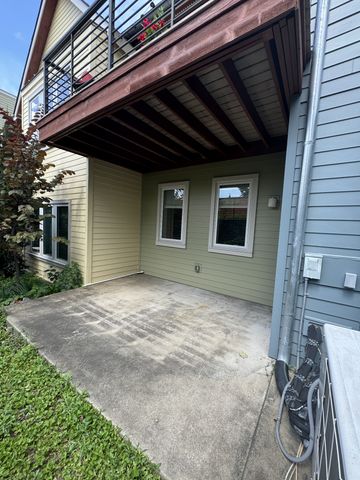 1325 5th Ave N Apt 14, Nashville, TN 37208