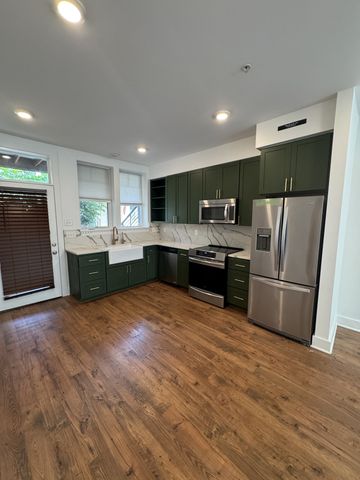 1325 5th Ave N Apt 14, Nashville, TN 37208