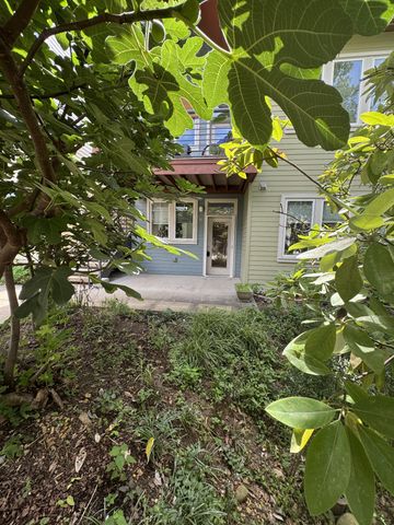 1325 5th Ave N Apt 14, Nashville, TN 37208