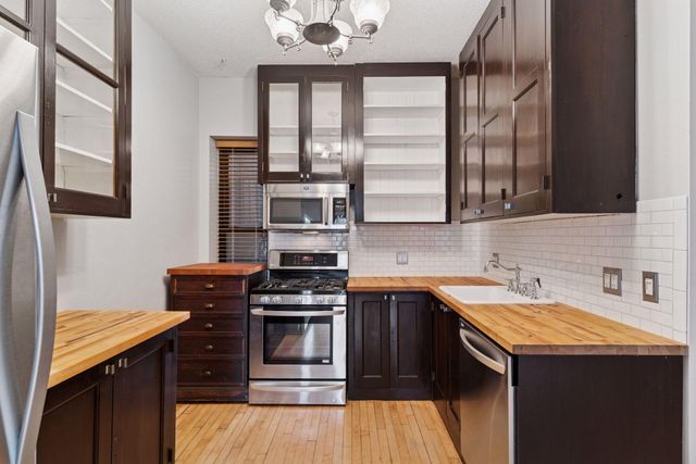 601 S 9th Street 3, Minneapolis, MN 55404
