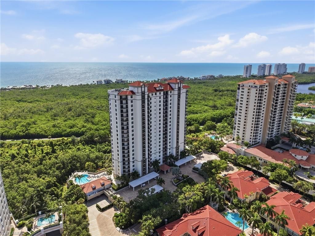 7225 Pelican Bay BLVD 302, NAPLES, FL 34108 — exterior