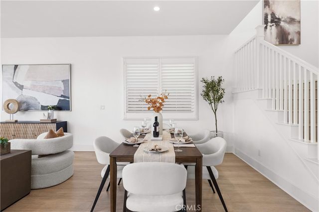 217 Piazza, Irvine, CA 92602