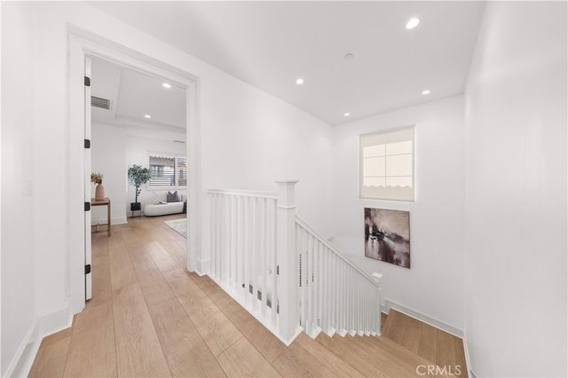 217 Piazza, Irvine, CA 92602