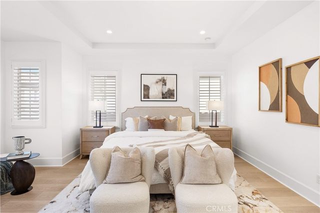 217 Piazza, Irvine, CA 92602