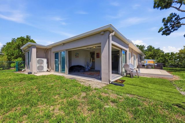 108 BUCKEYE AVENUE NW, Port Charlotte, FL 33952