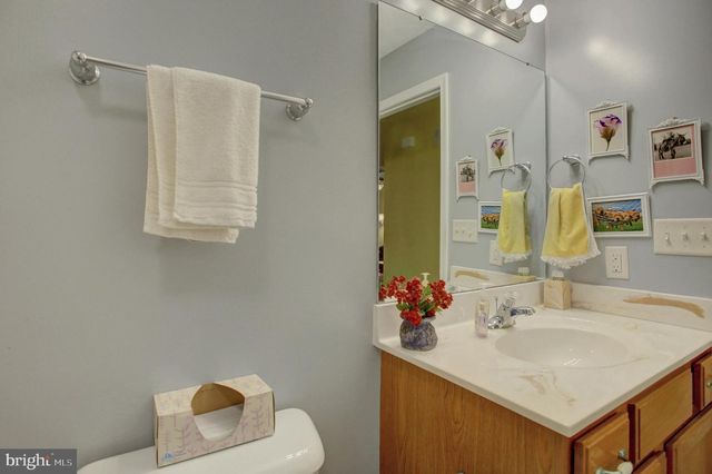 101 COLONIAL CT, Shippensburg, PA 17257