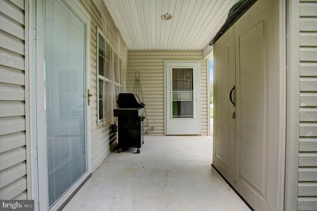 101 COLONIAL CT, Shippensburg, PA 17257