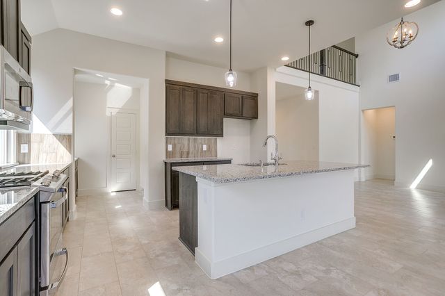 928 Arkan Lane, Fort Worth, TX 76120