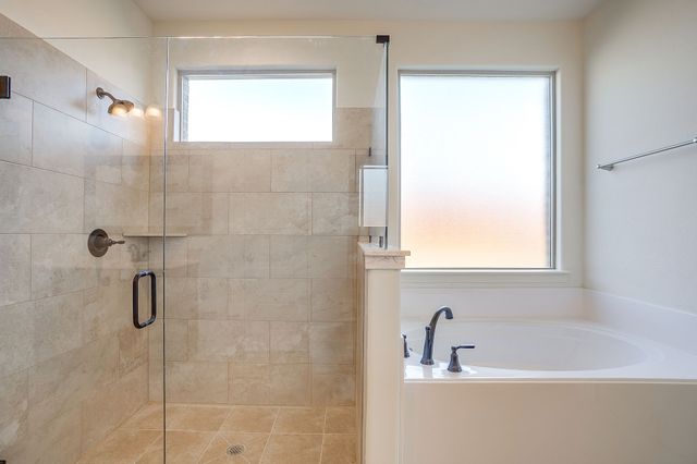 928 Arkan Lane, Fort Worth, TX 76120