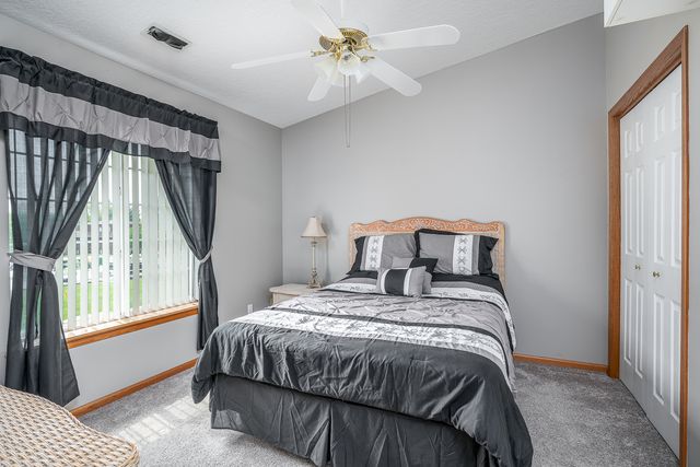 2958 Holiday Court 9, Bettendorf, IA 52722