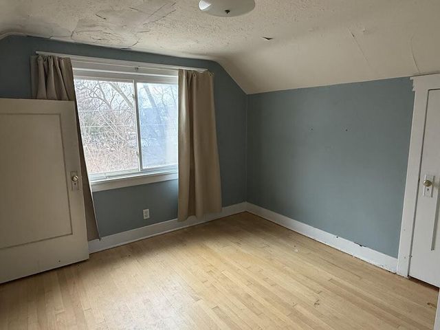 645 Oak Park COURT, Milwaukee, WI 53214