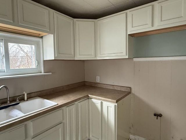 645 Oak Park COURT, Milwaukee, WI 53214